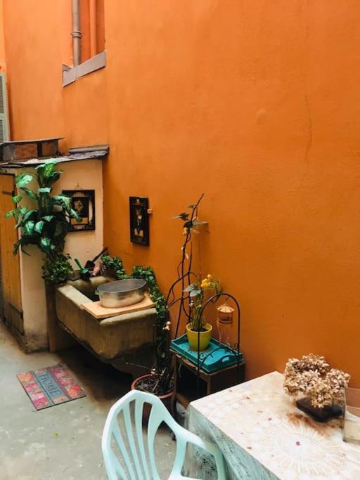 Loft D Artistes Avec Patio Au Port De Nice Eksteriør billede